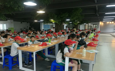 研學(xué)旅行，行走的知識課堂